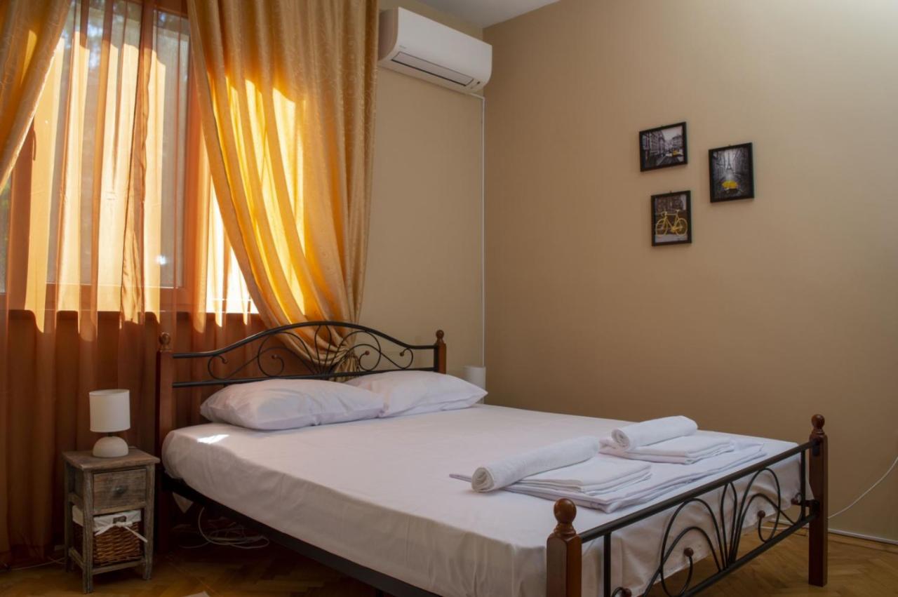 Midtown Place Apartment Doris 1 With Garage Plovdiv Ngoại thất bức ảnh